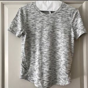Lululemon workout top